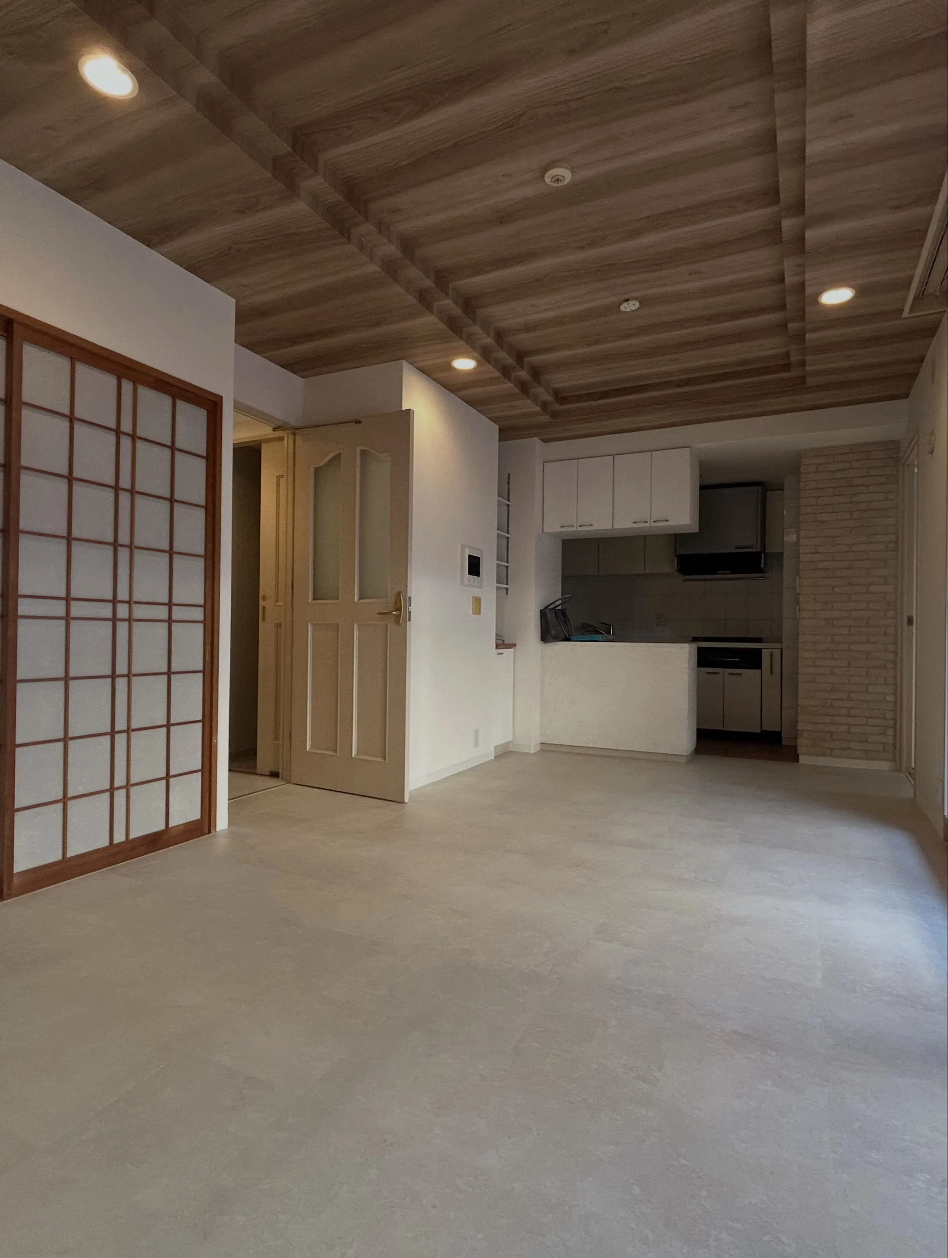 西宮市松並町にて4月に新しく中古マンションを購入させていただ...